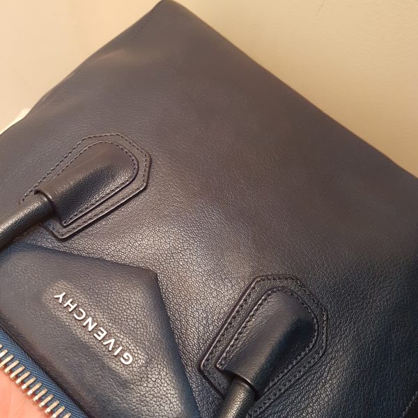 Givenchy Antigona - immagine 5