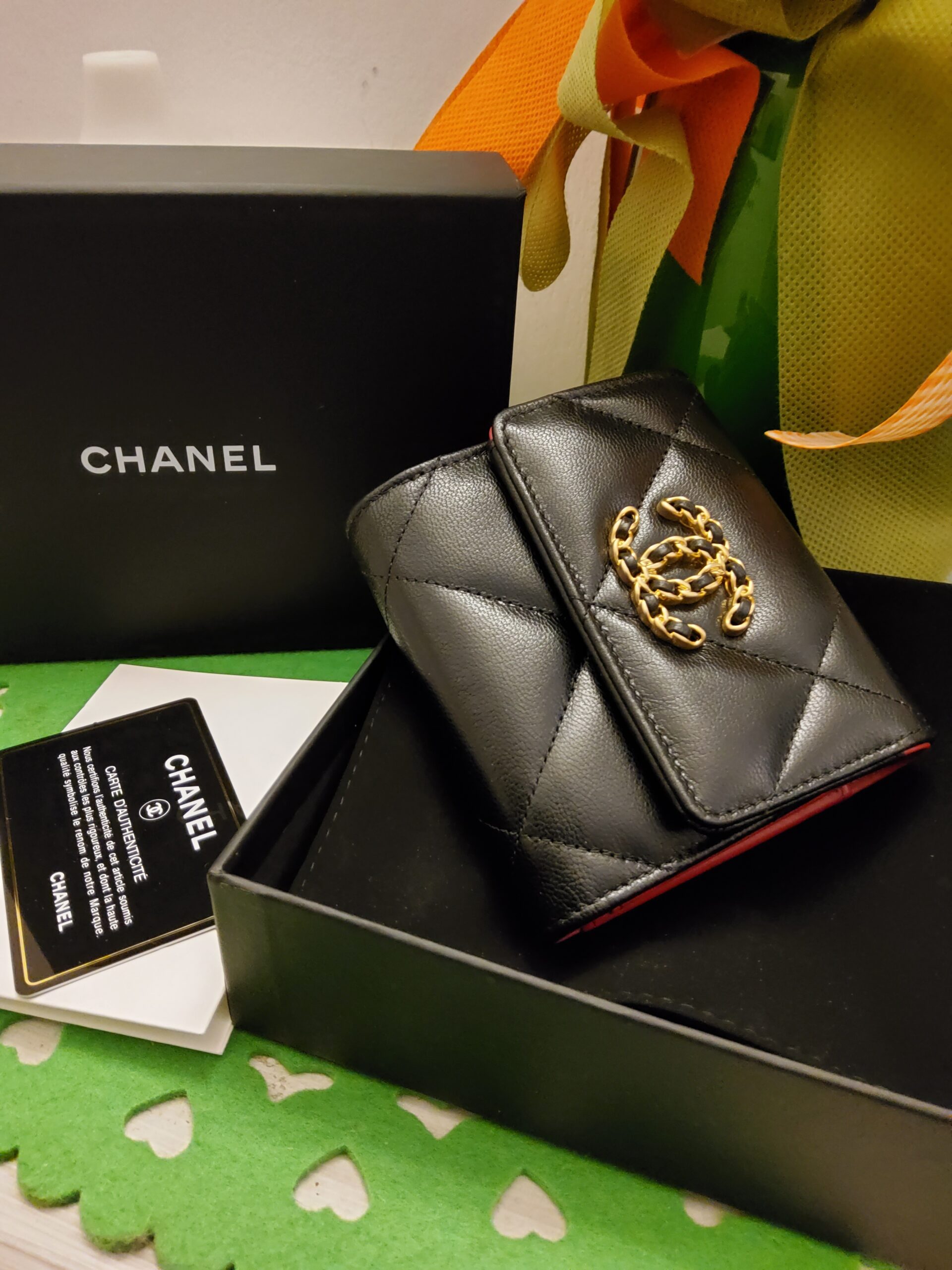 Chanel portafoglio 19 - immagine 3