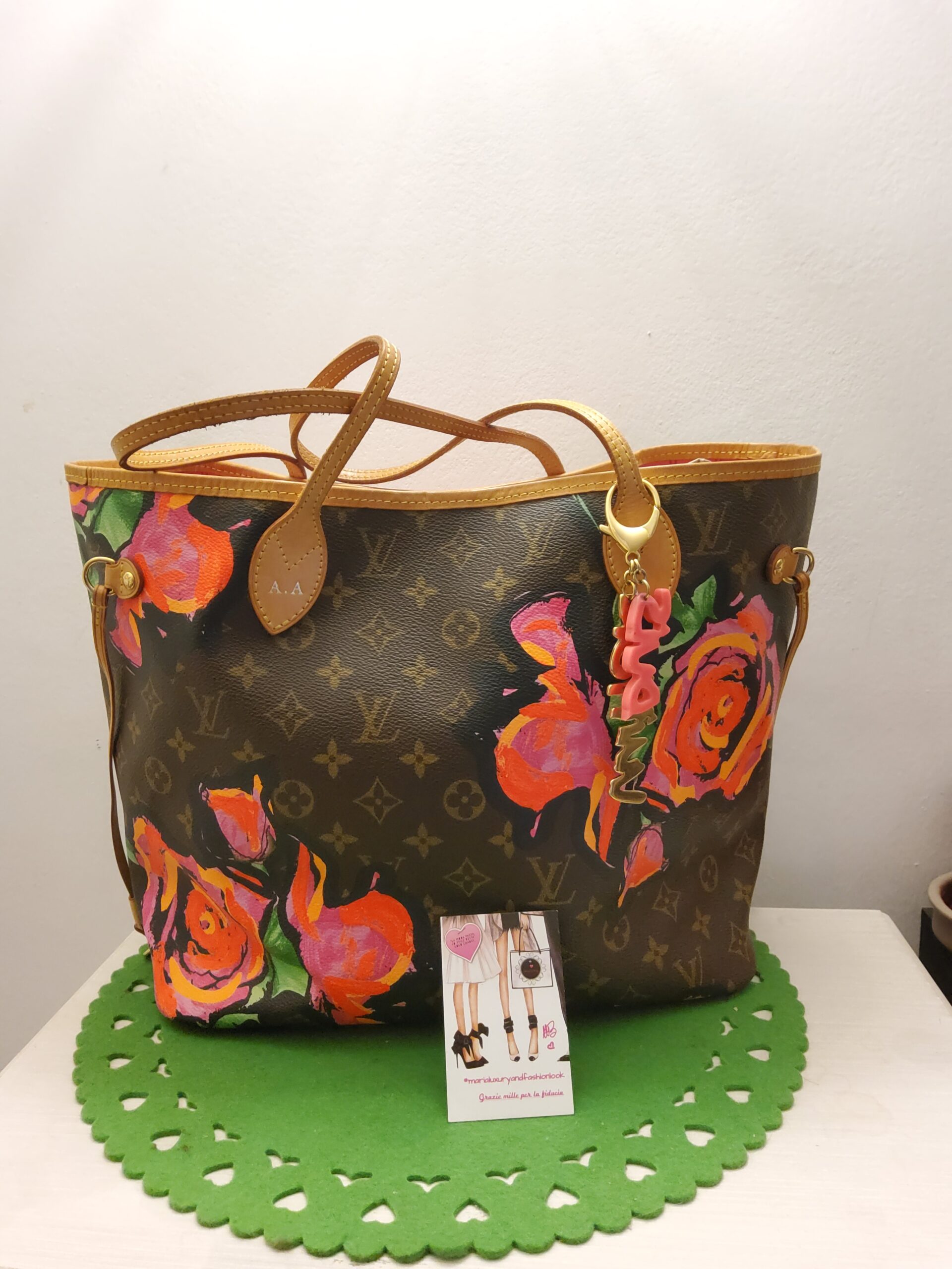 Louis Vuitton Neverfull MM Roses