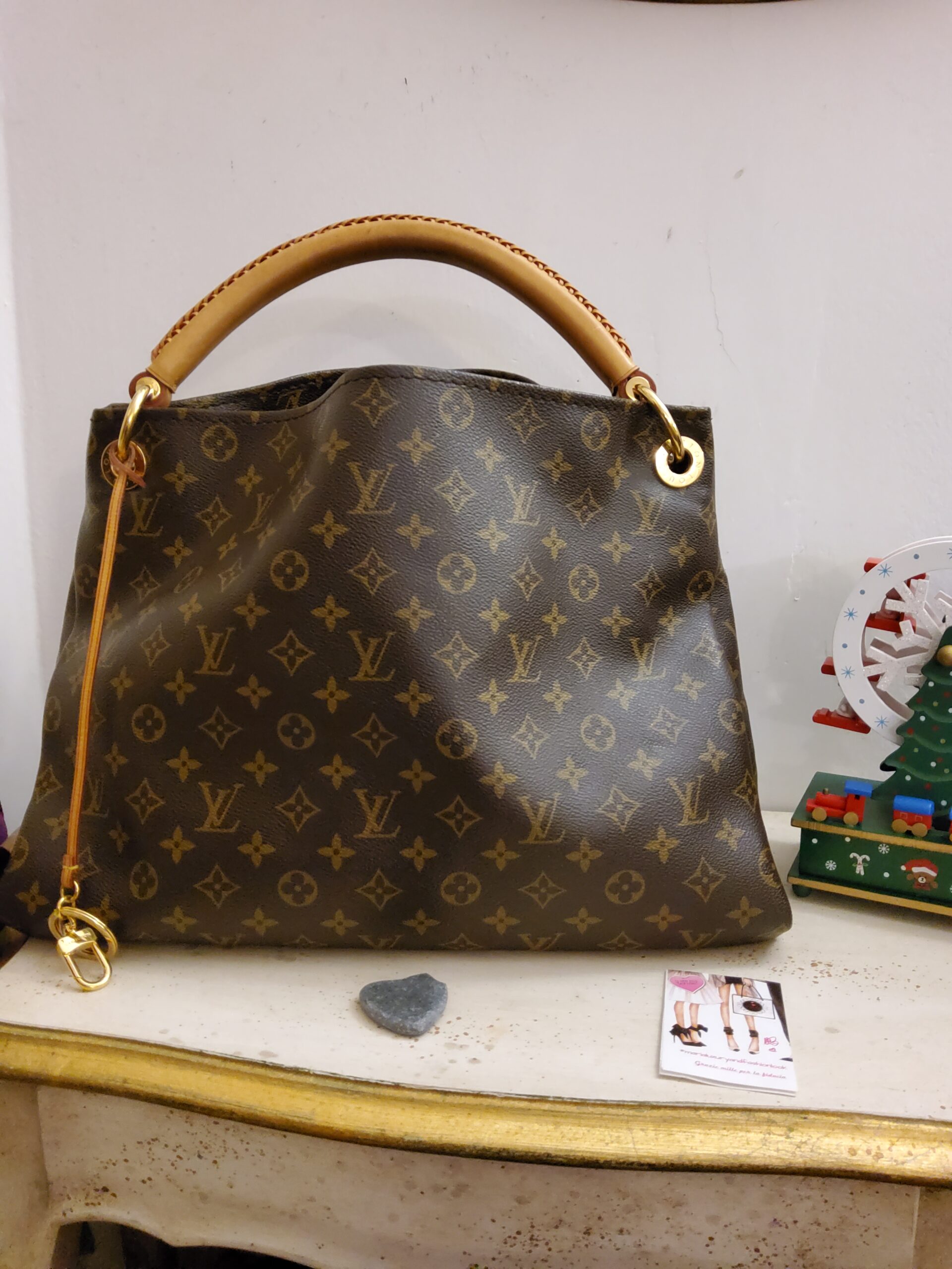 Louis Vuitton Artsy