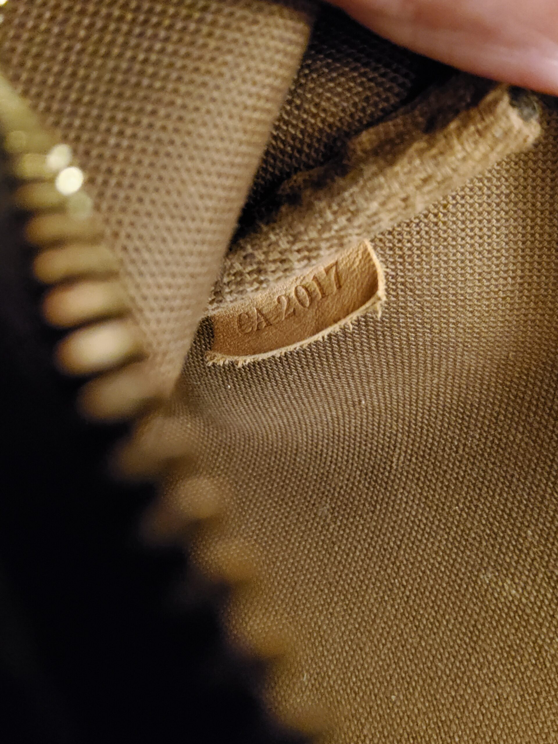 Louis Vuitton pochette Accessoires + tracolla - immagine 8