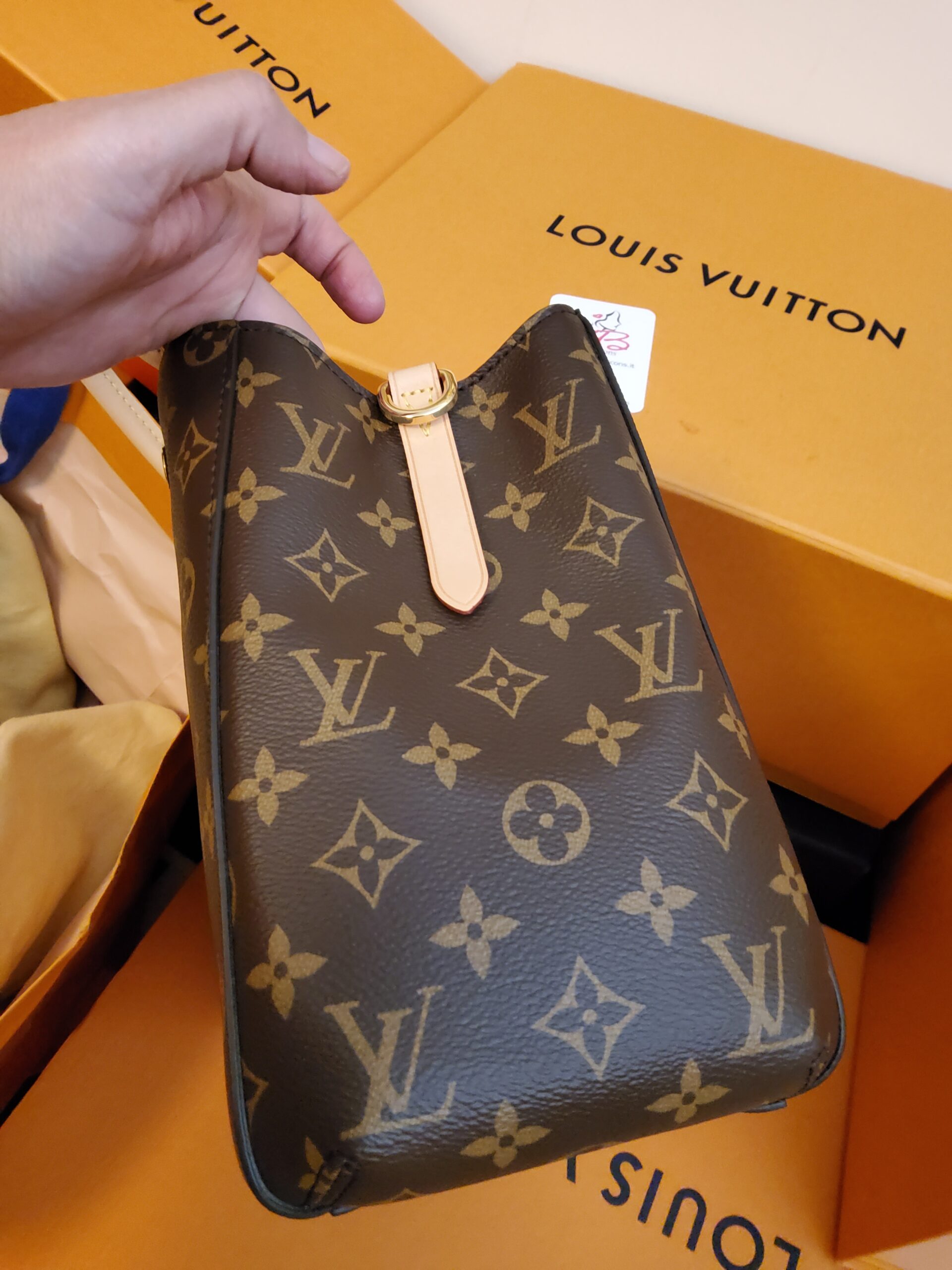 Louis Vuitton Montaigne MM - immagine 9