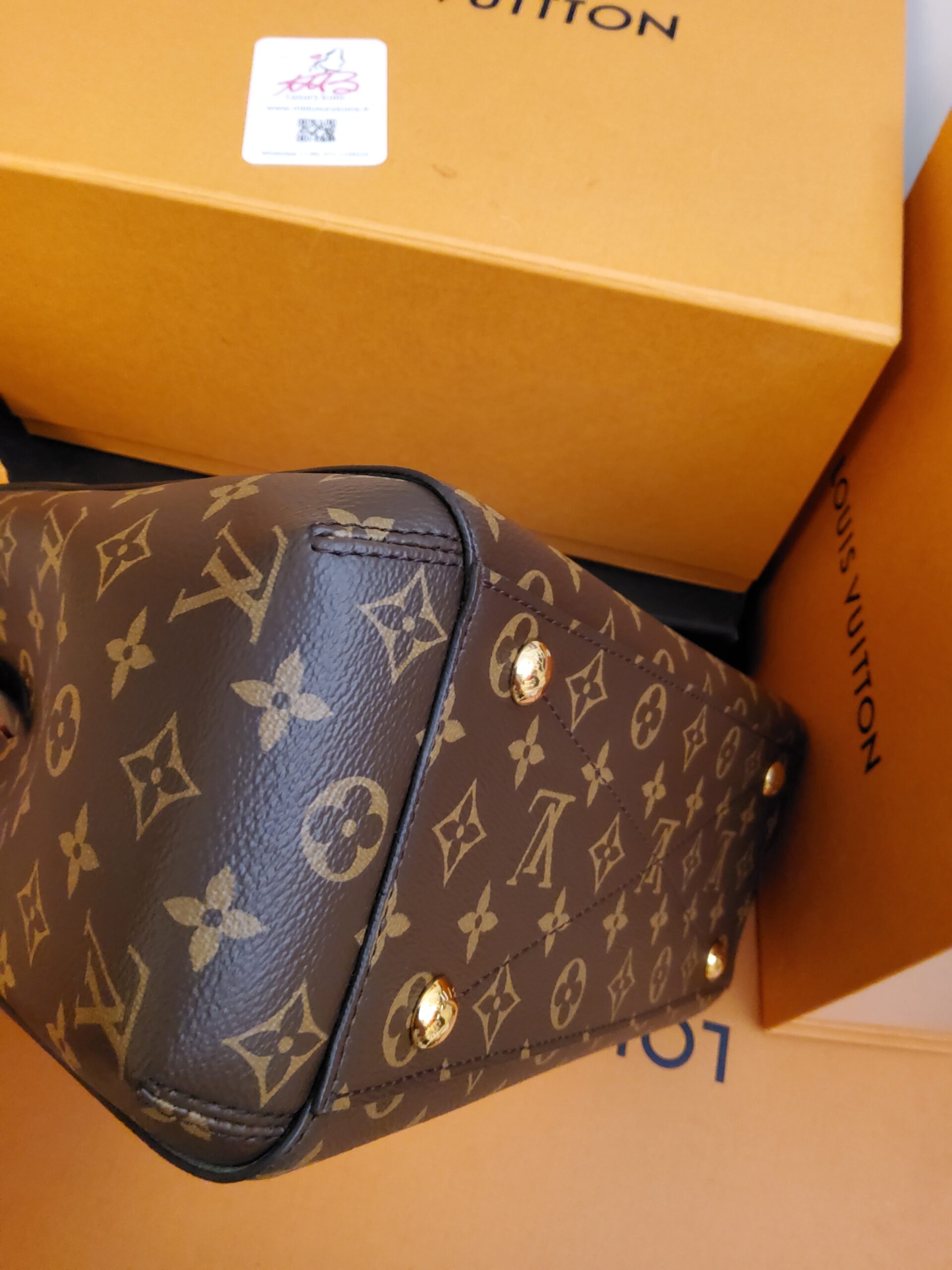 Louis Vuitton Montaigne MM - immagine 10