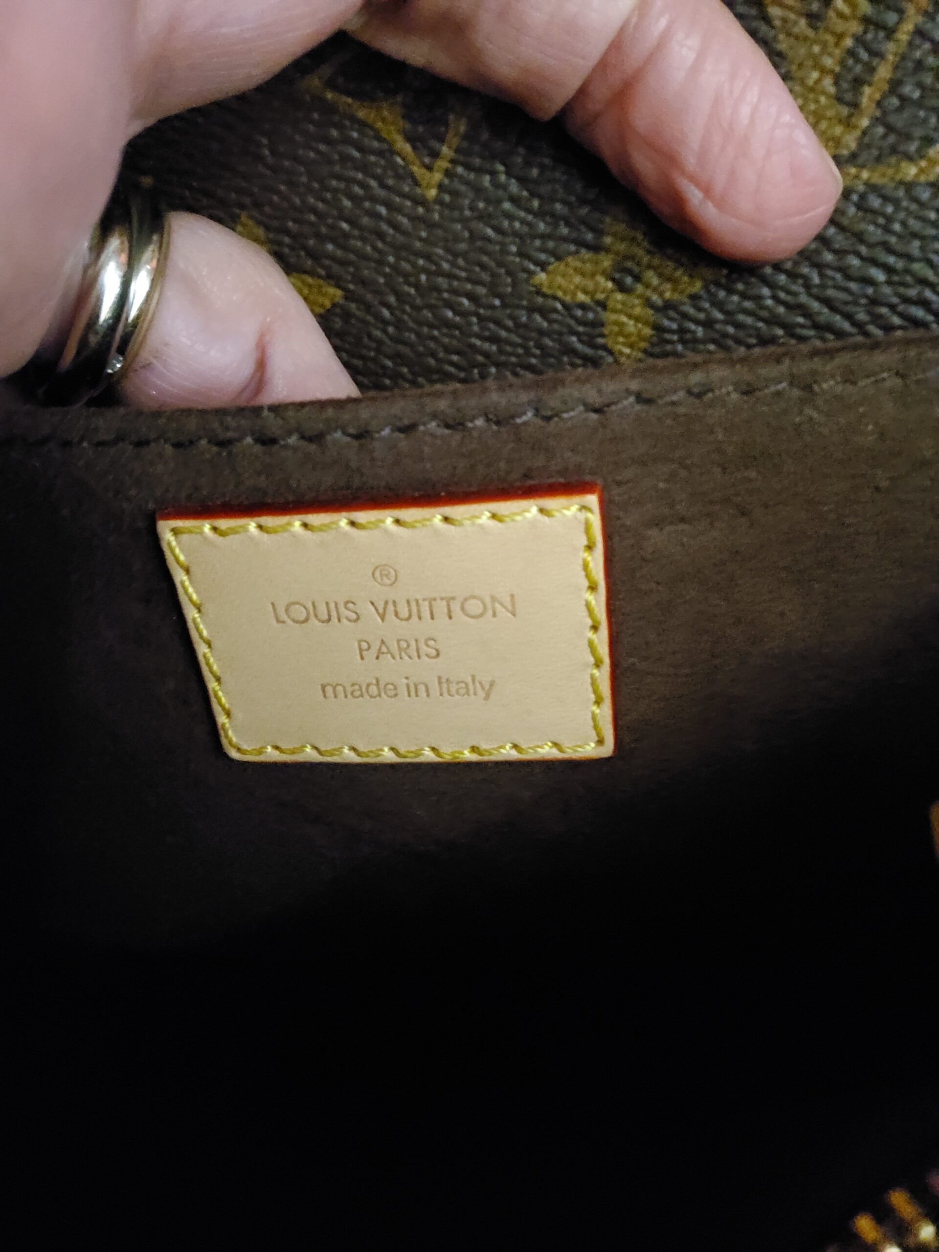 Louis Vuitton Pochette metis East West - immagine 6