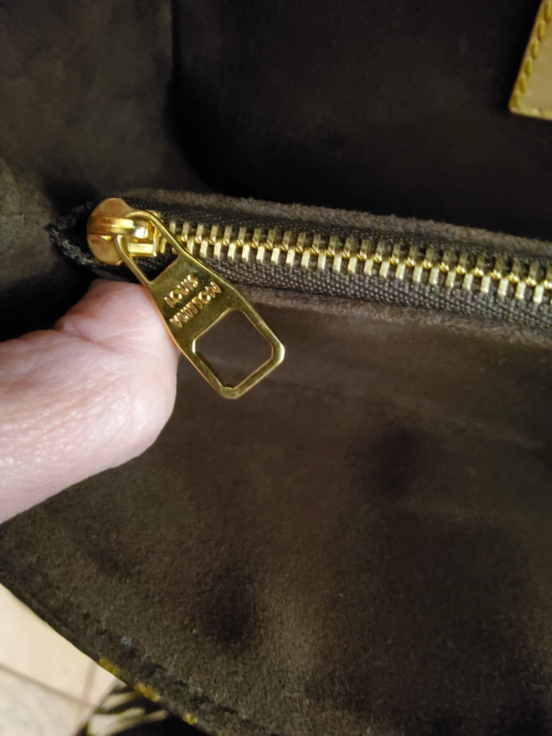 Louis Vuitton Pochette metis East West - immagine 7