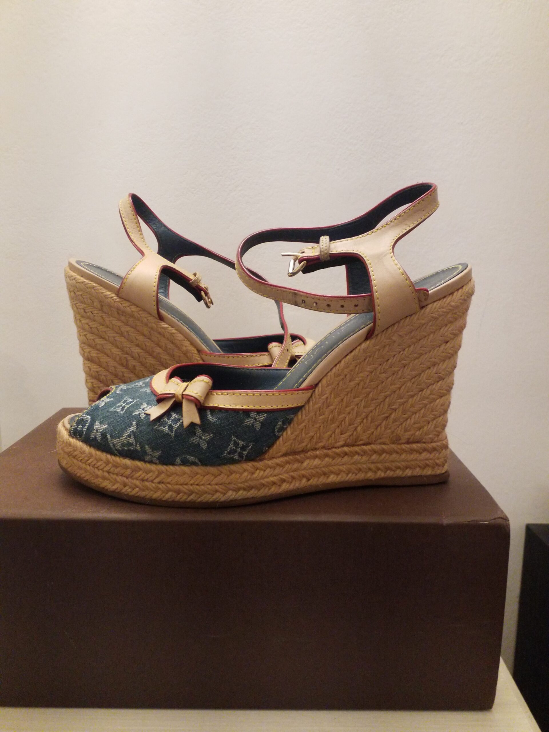 Louis Vuitton Zeppa Monogram in denim - immagine 2