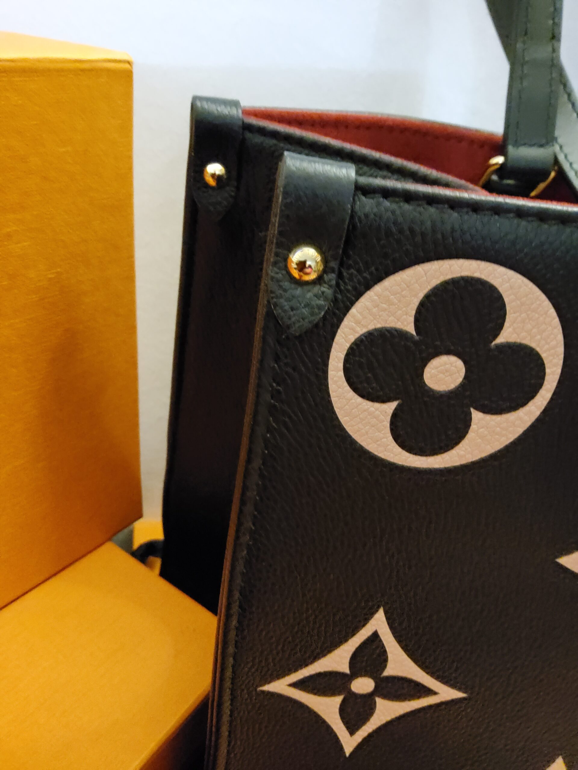 Louis Vuitton Onthego MM - immagine 9