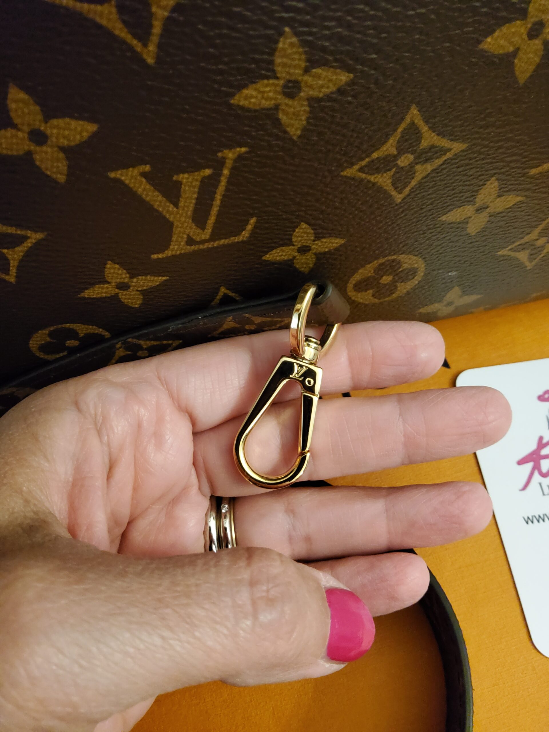 Louis Vuitton Montaigne - immagine 6