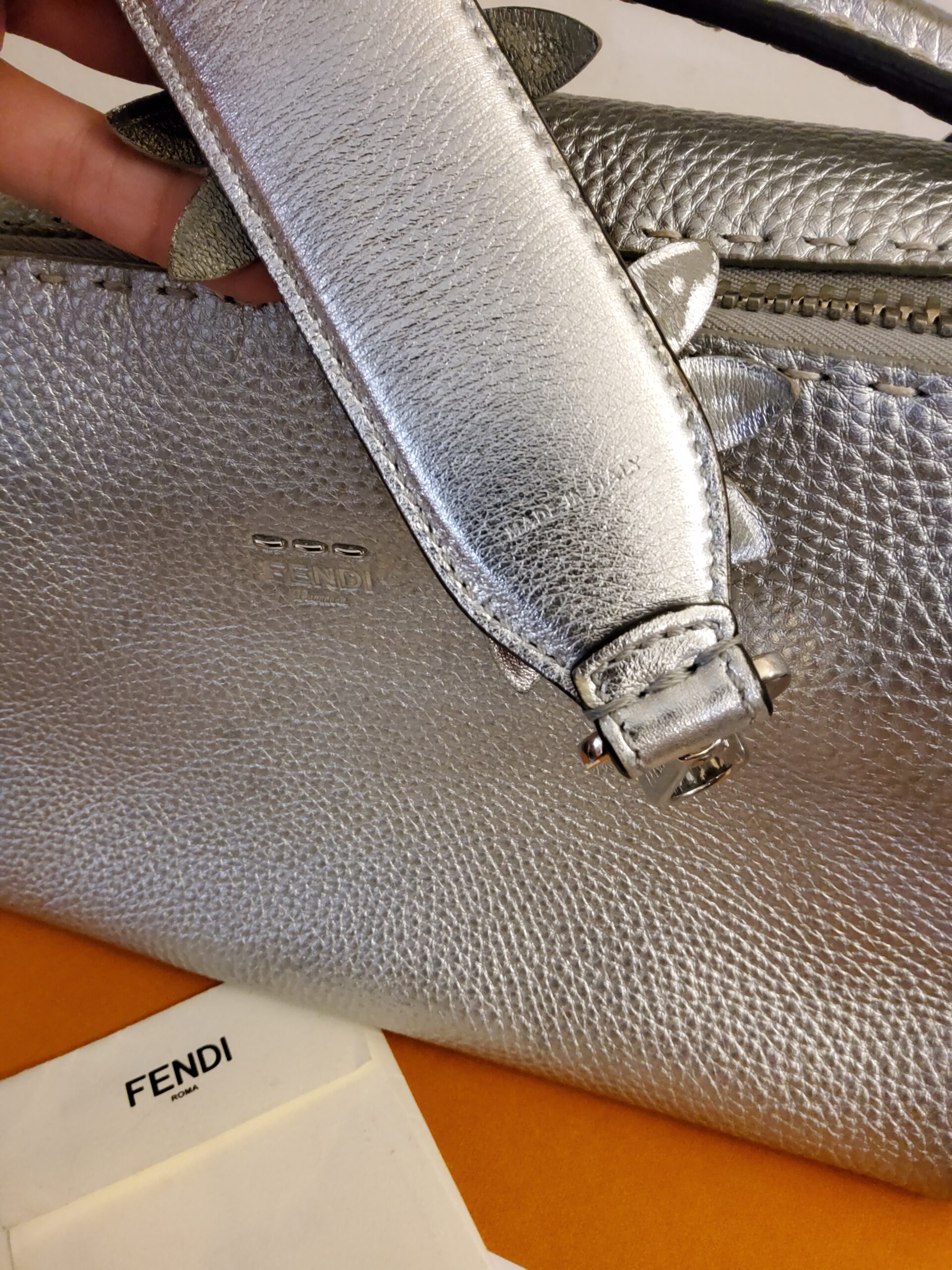 Fendi selleria modello bauletto - immagine 12