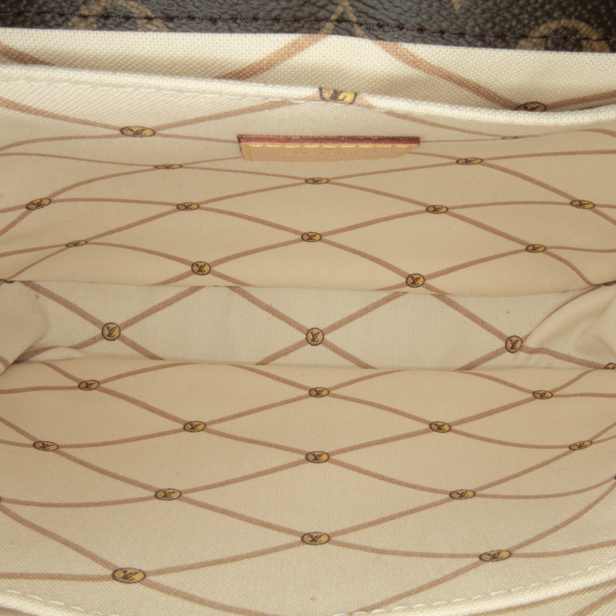 Louis Vuitton Metis Summer Trunk - immagine 12