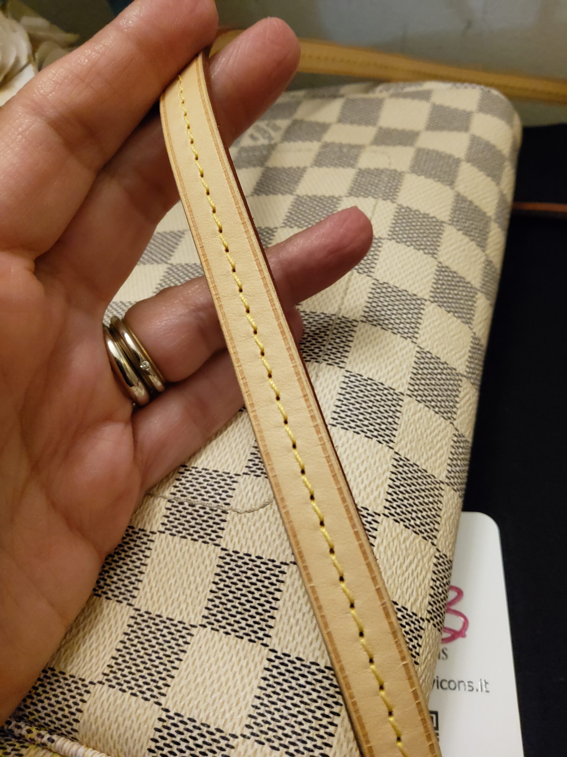 Louis Vuitton Favorite MM damier azur - immagine 10