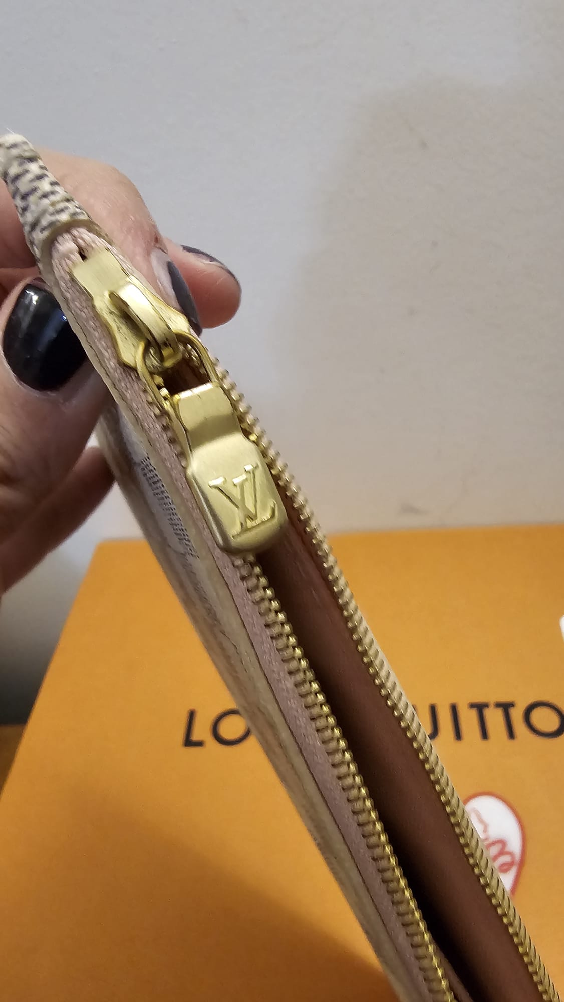 Louis Vuitton Neverfull MM - immagine 3