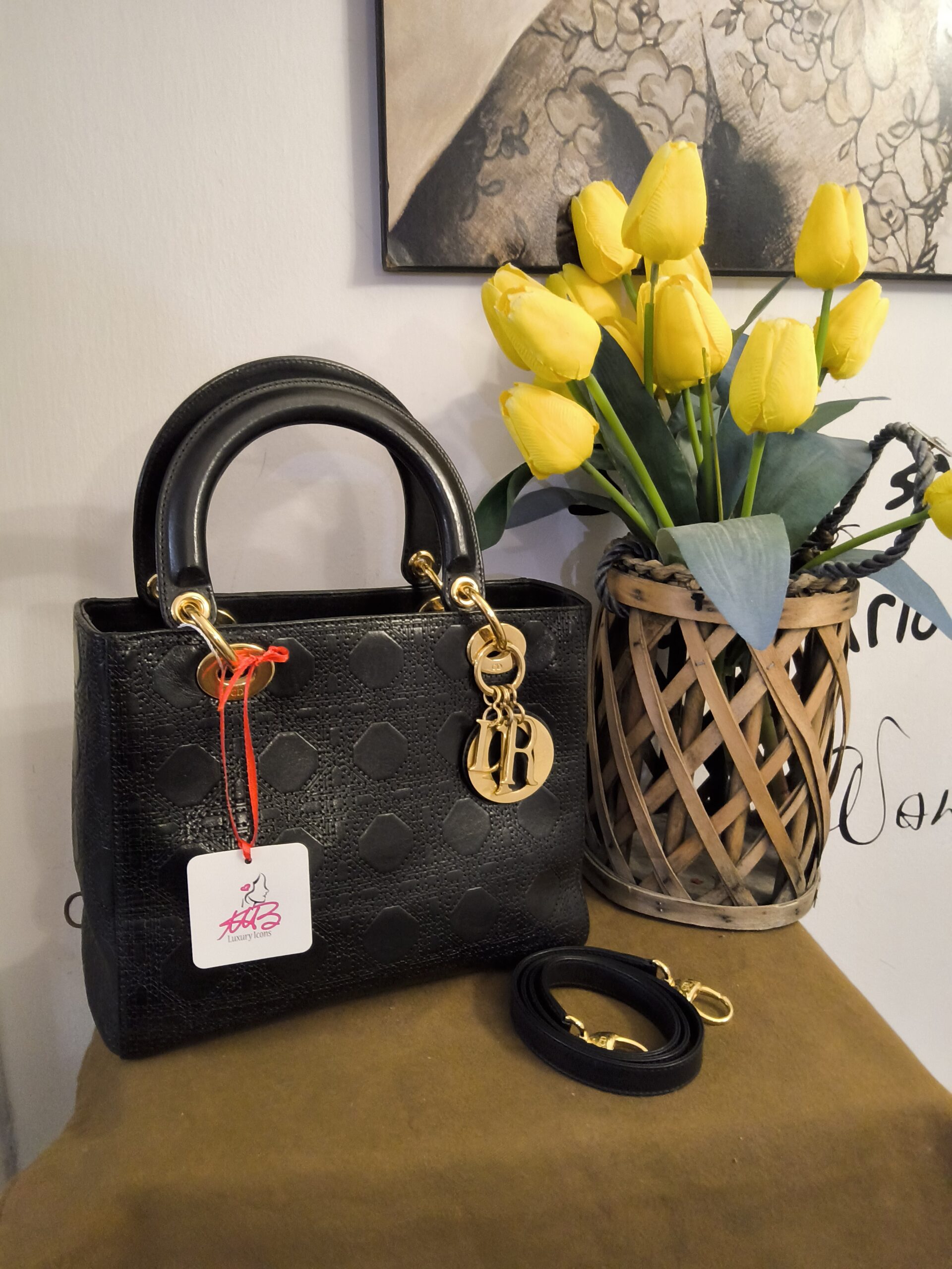 Lady dior media